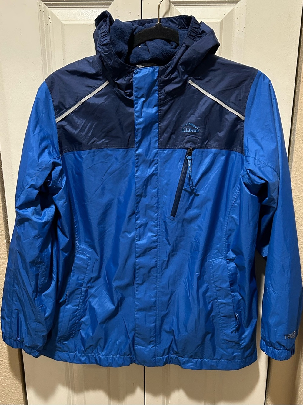 L.L Bean Kids Colorblock Trail Rain Jacket , size XL 18 years